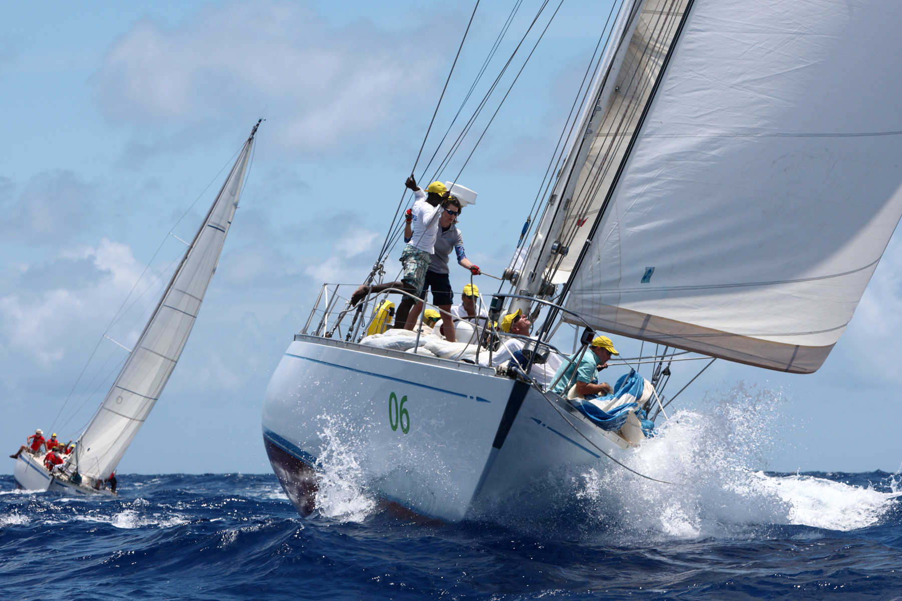 Swan Montana bei einer Segelregatta Swan Montana bei einer Segelregatta