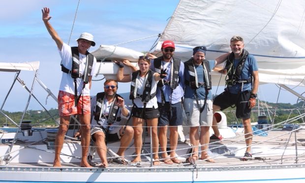 Crew der SY Montana, Swan 48 nach Ankunft in St. Lucia bei der ARC 2020
